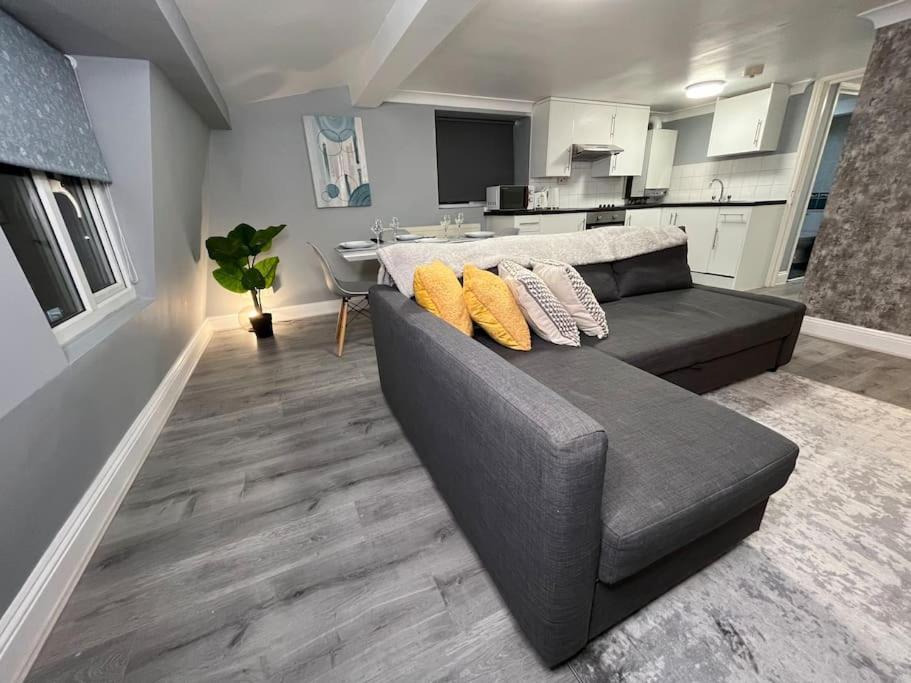 Modern With Stylish Terrace - Your London Oasis! Londres Exterior foto